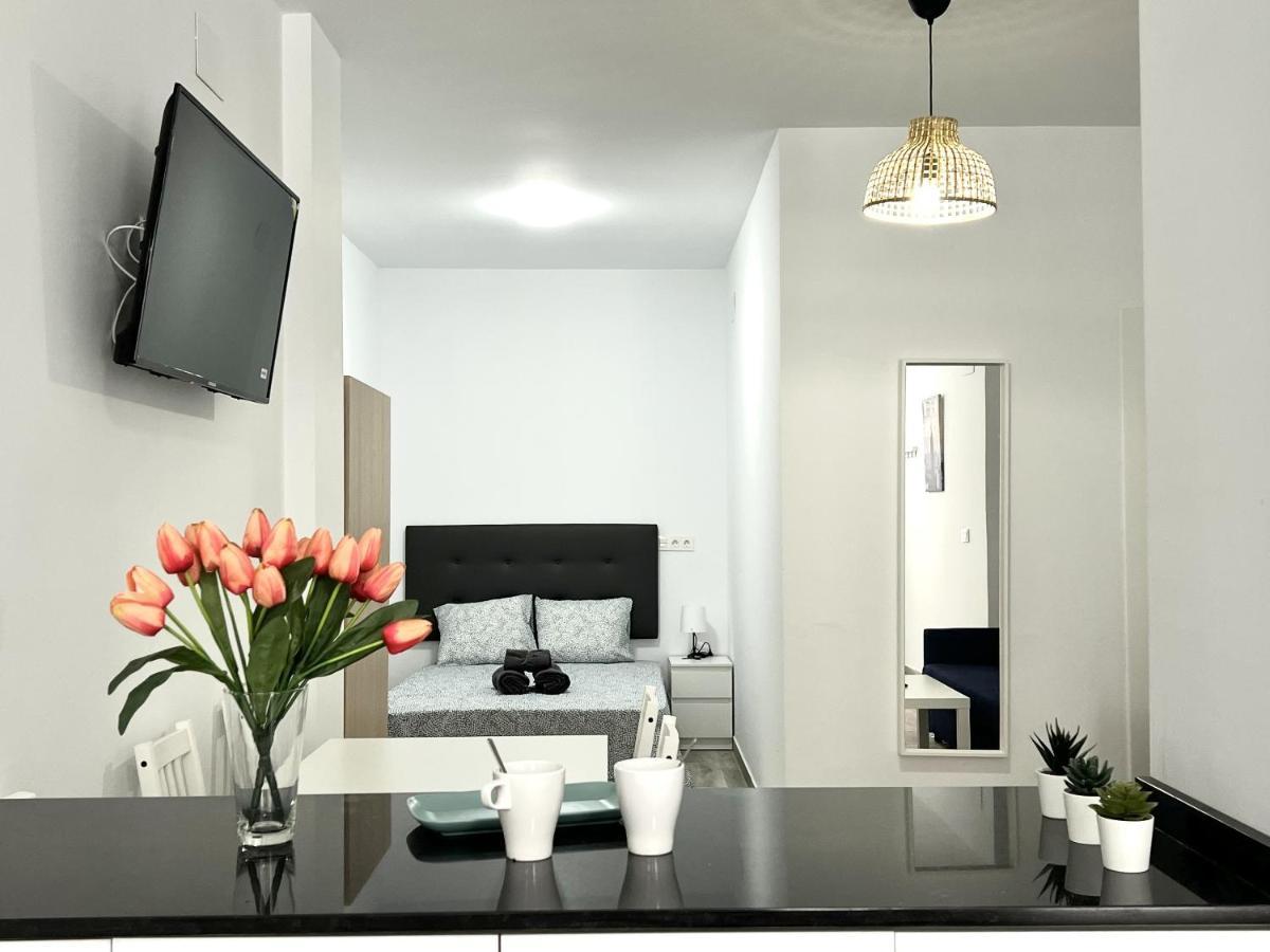 Los Tilos Suites-Vialia Málaga Eksteriør billede
